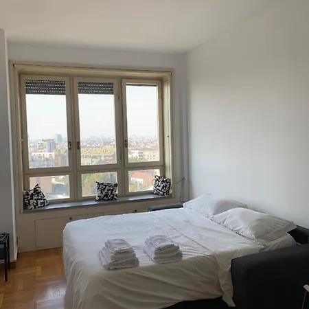 Monolocale Con Vista Su Milano Apartment Exterior photo